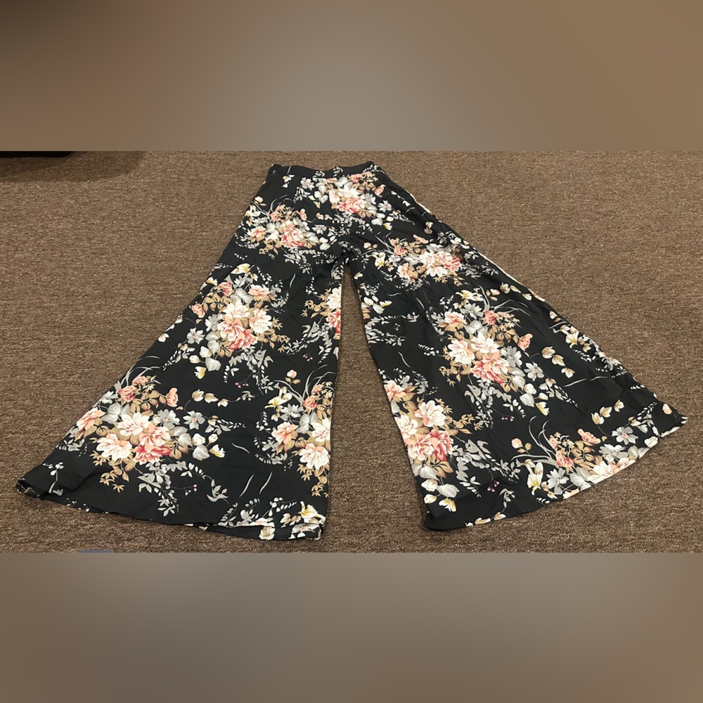 SHEIN Black Floral wide leg Pants